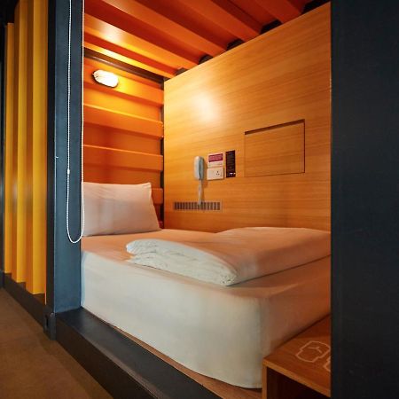 Capsuletransit Landside - Airport Hotel - Public Area - Gateway Klia T2, Lvl 1 Sepang Exterior photo